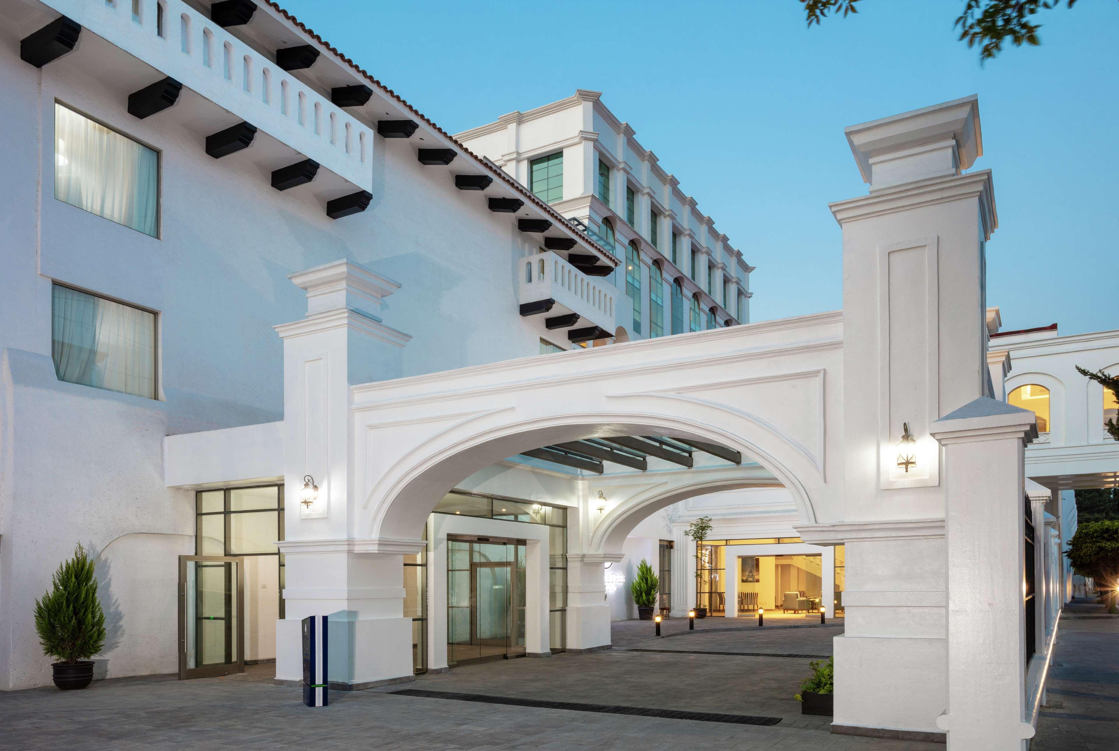 ดับเบิลทรี บาย ฮิลตัน โตลูกา Hotel โทลุกา ภายนอก รูปภาพ