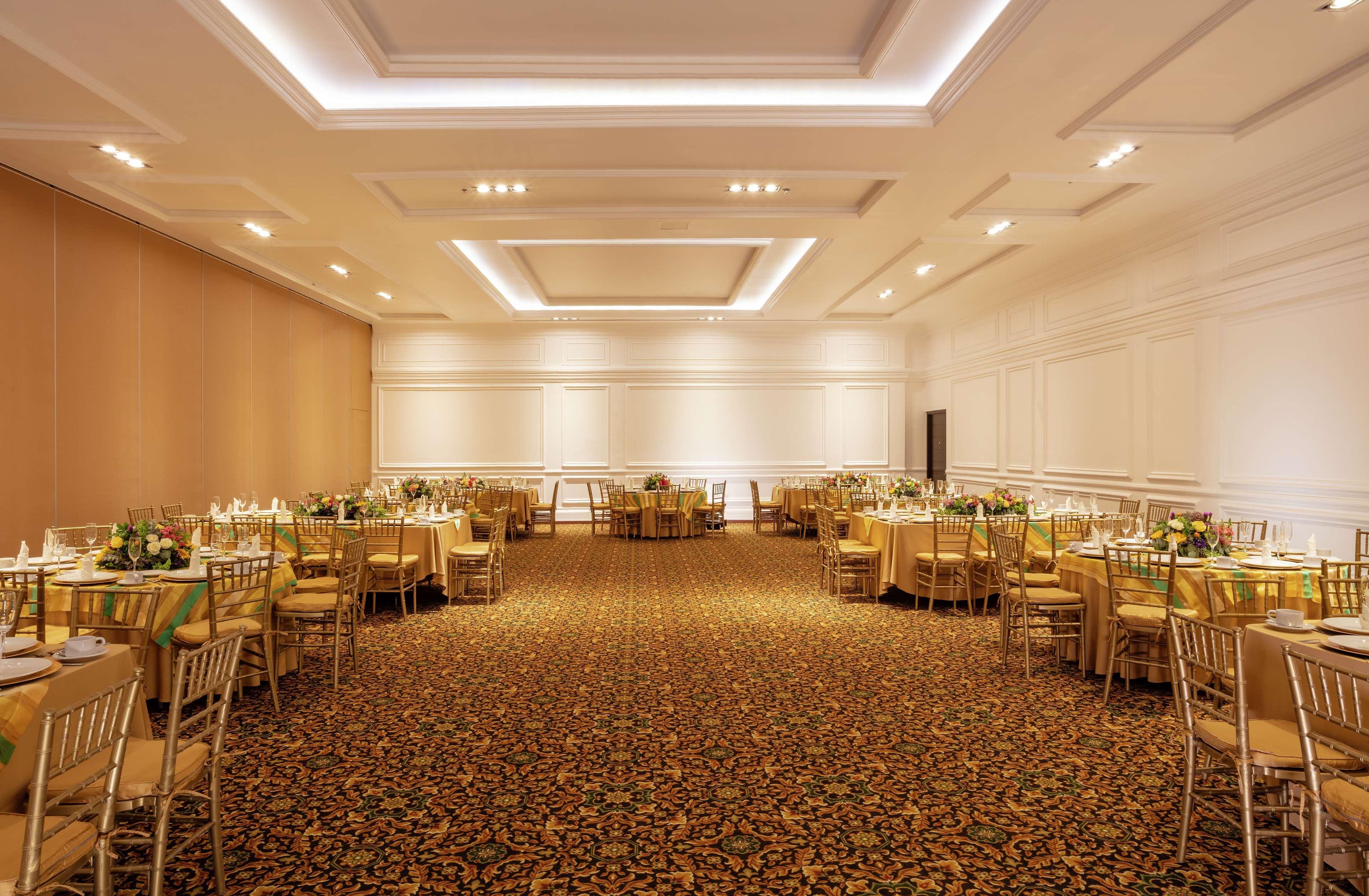 ดับเบิลทรี บาย ฮิลตัน โตลูกา Hotel โทลุกา ภายนอก รูปภาพ