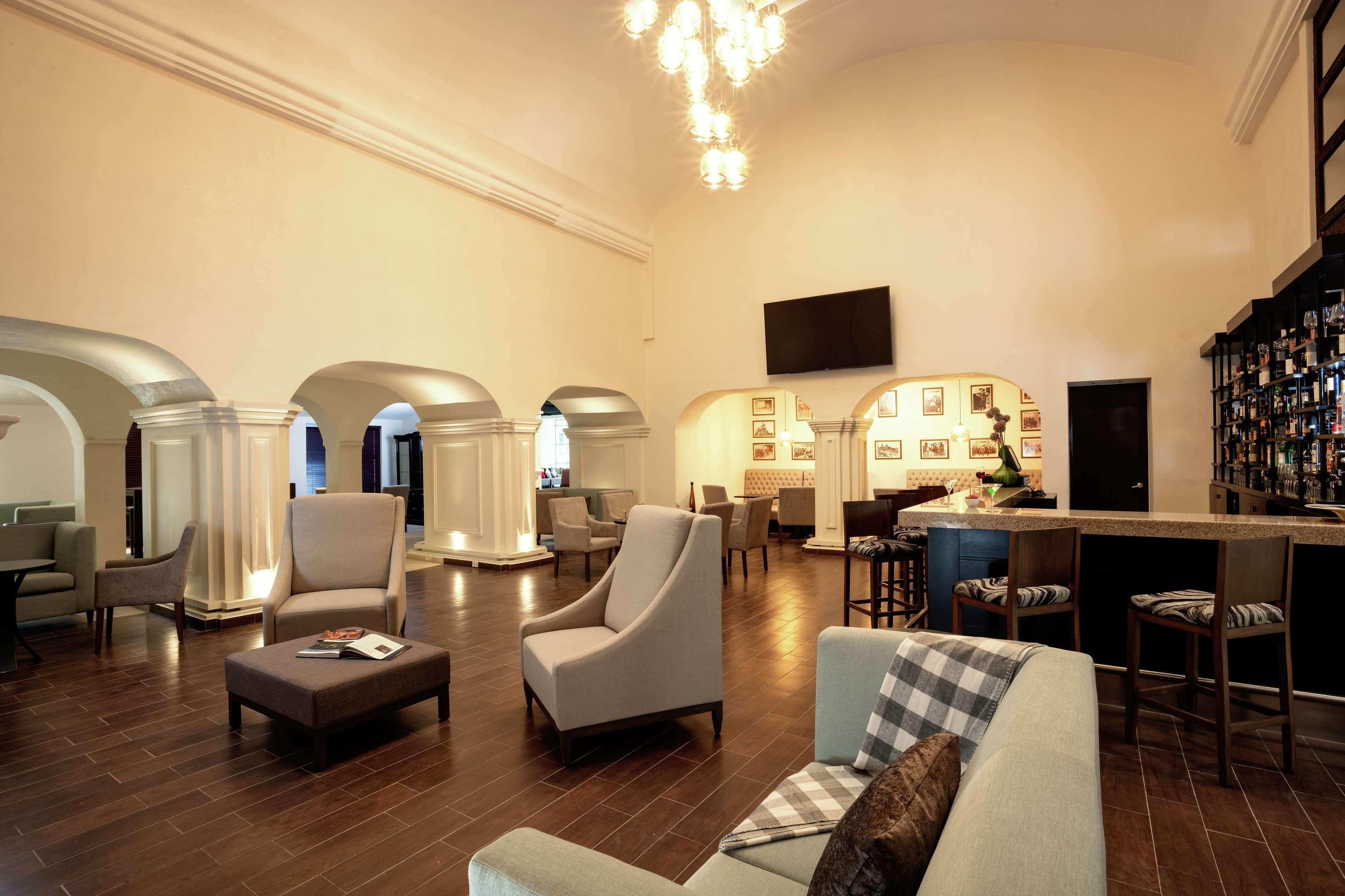 ดับเบิลทรี บาย ฮิลตัน โตลูกา Hotel โทลุกา ภายนอก รูปภาพ