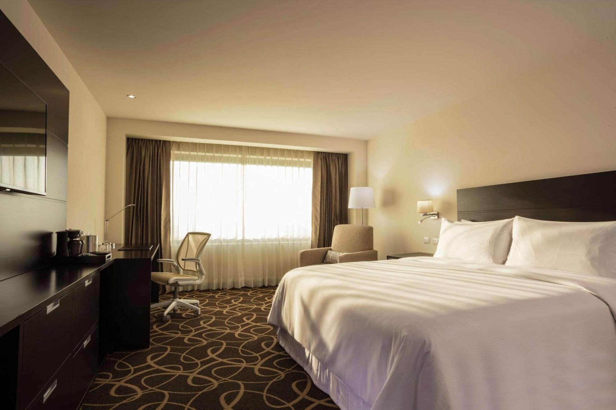 ดับเบิลทรี บาย ฮิลตัน โตลูกา Hotel โทลุกา ภายนอก รูปภาพ
