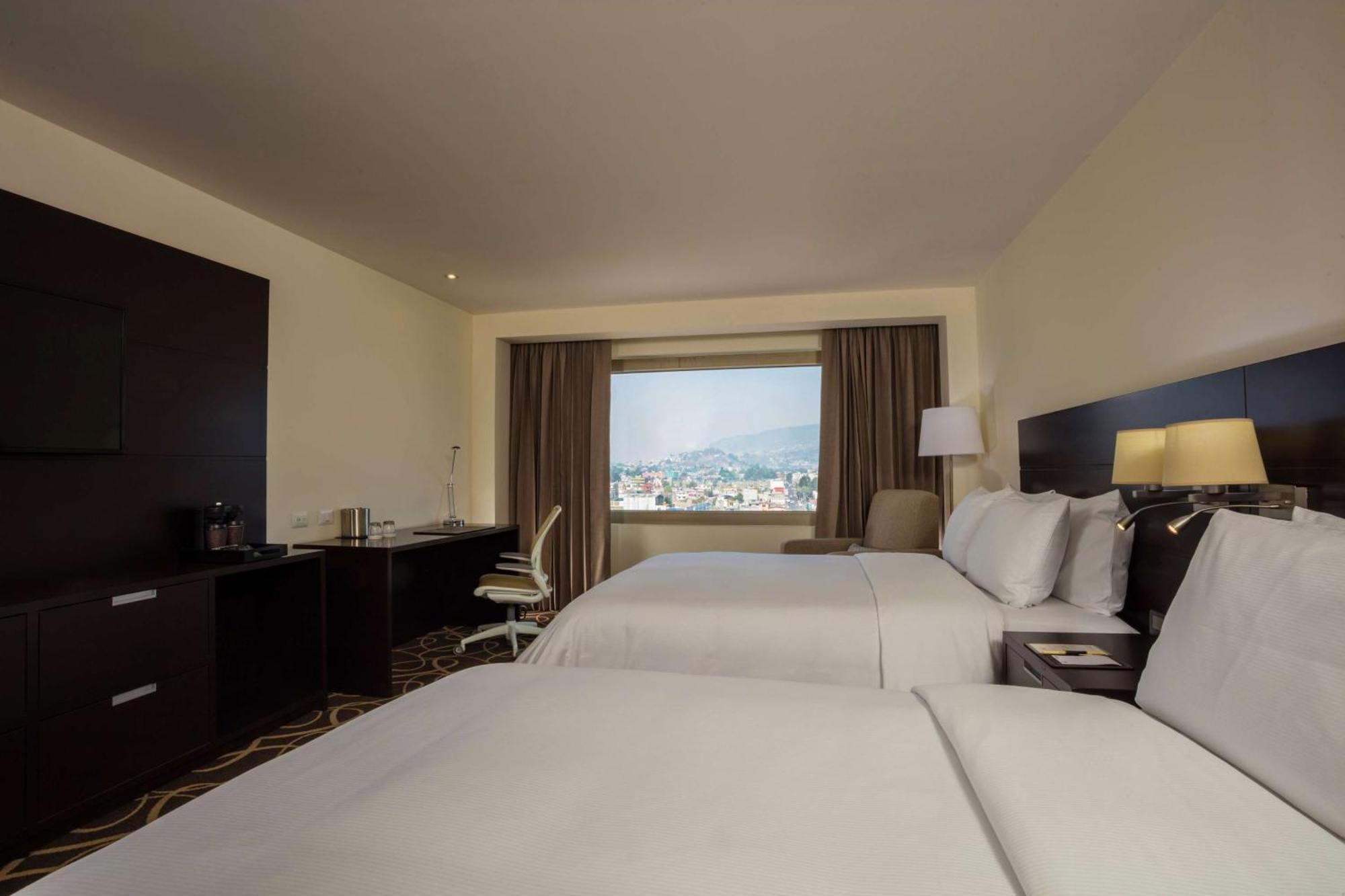 ดับเบิลทรี บาย ฮิลตัน โตลูกา Hotel โทลุกา ภายนอก รูปภาพ