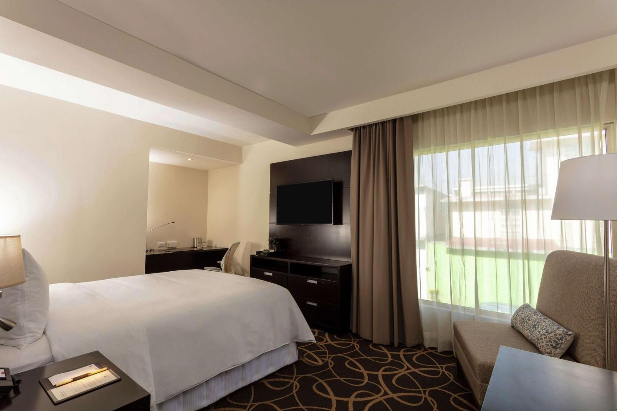 ดับเบิลทรี บาย ฮิลตัน โตลูกา Hotel โทลุกา ภายนอก รูปภาพ