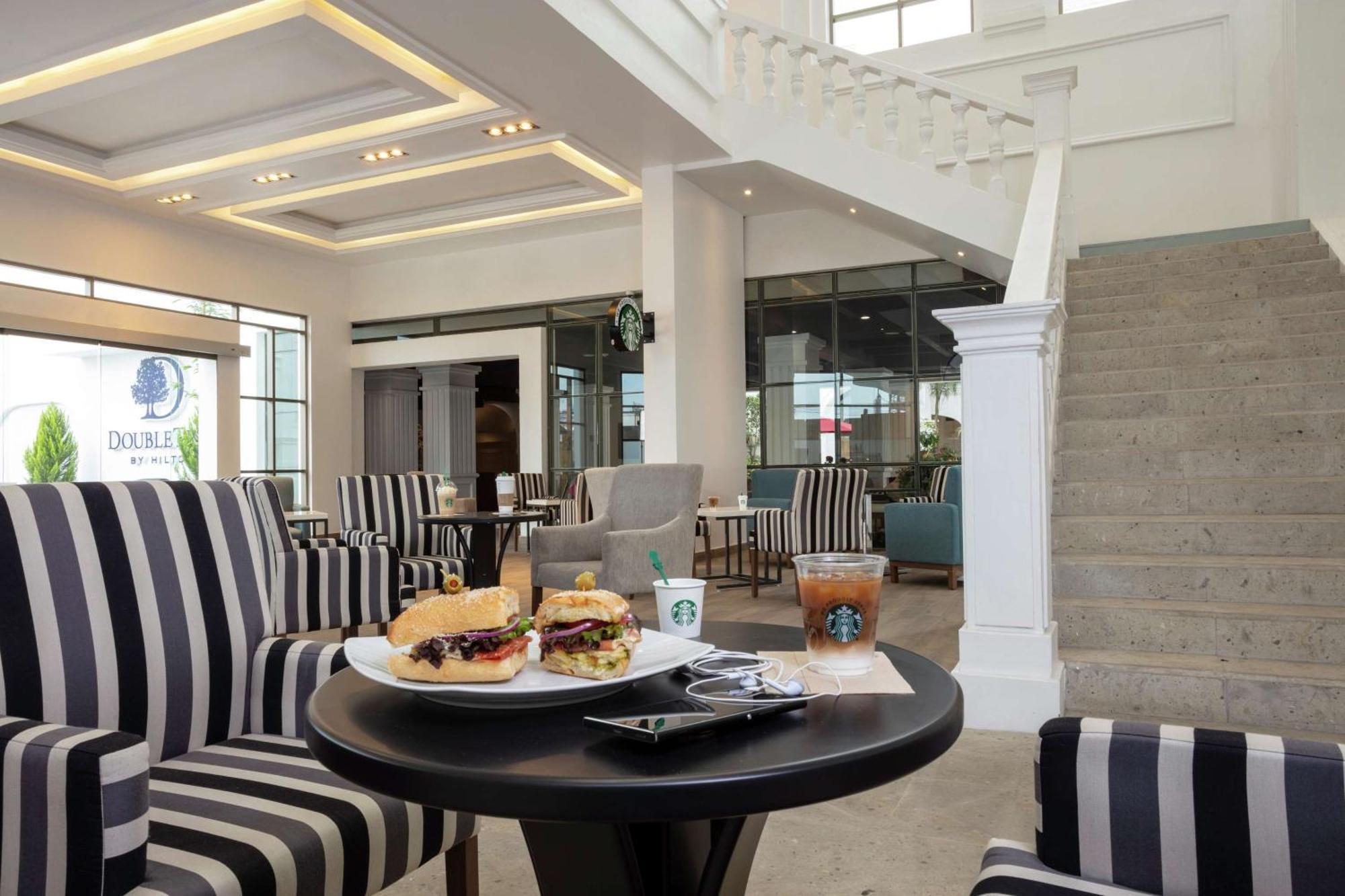 ดับเบิลทรี บาย ฮิลตัน โตลูกา Hotel โทลุกา ภายนอก รูปภาพ